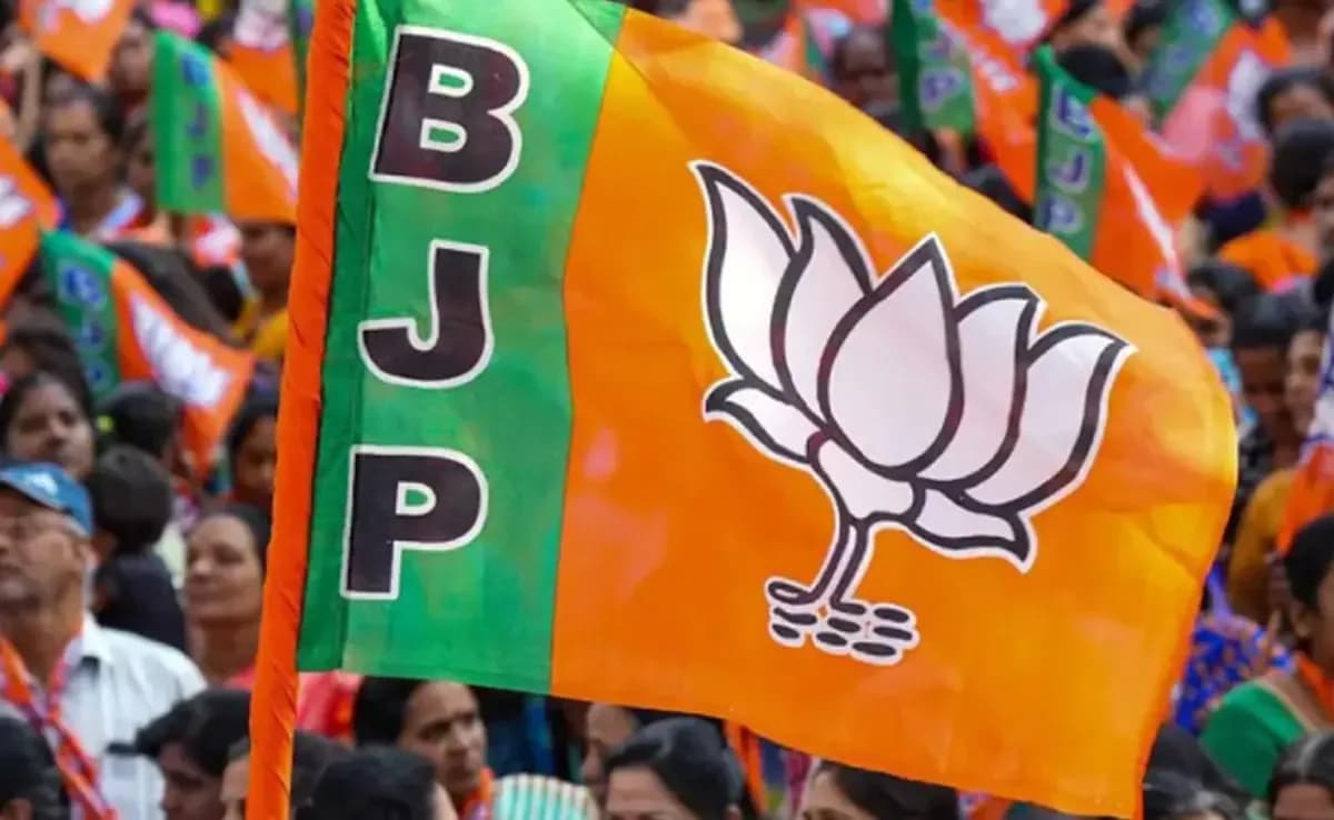 बीकानेर नगर निगम चुनाव में बड़ा उलटफेर: वार्ड 75 में महावीर रांका को नहीं, विशाल गोलछा को मिला बीजेपी का सिम्बल