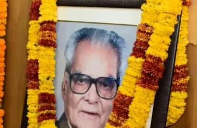 पूर्व मुख्यमंत्री भैरोसिंह शेखावत की जयंती पर महेश व्यास के निवास पर हुआ स्मरण कार्यक्रम, उनके जनकल्याणकारी कार्यों को किया याद
