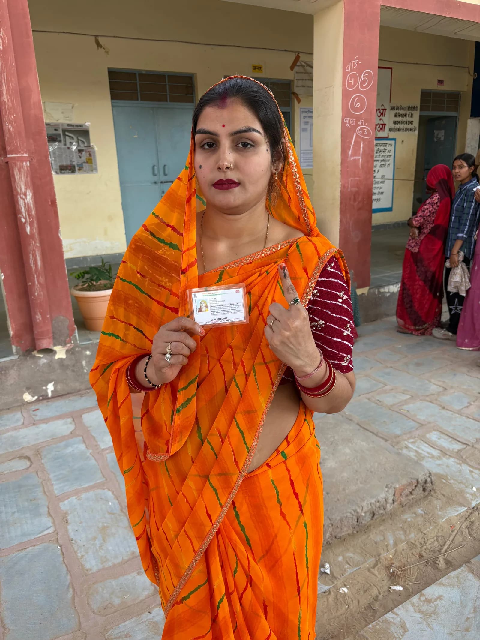 बीकानेर में सुबह 10 बजे तक 14.78 प्रतिशत मतदान, रूणिया पंचायत समिति क्षेत्र में सबसे ज्यादा वोटिंग